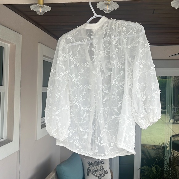 Aeom shirt bought through Vici. Never been worn. Light weight and sheer - Picture 3 of 4